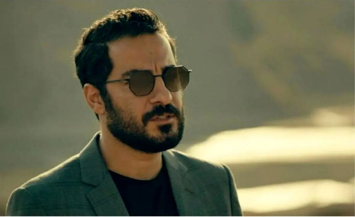 تحصیلات نوید محمدزاده