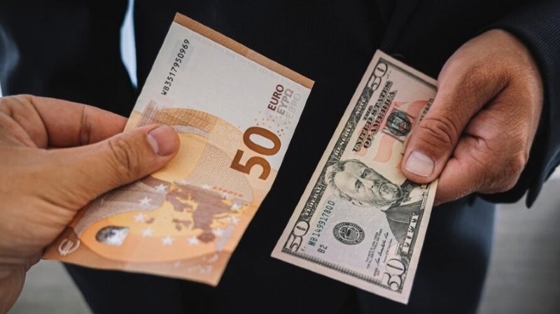 نرخ ارز در بازارهای مختلف 10 خرداد/ یورو گران شد نرخ ارز در بازارهای مختلف 10 خرداد/ یورو گران شد
