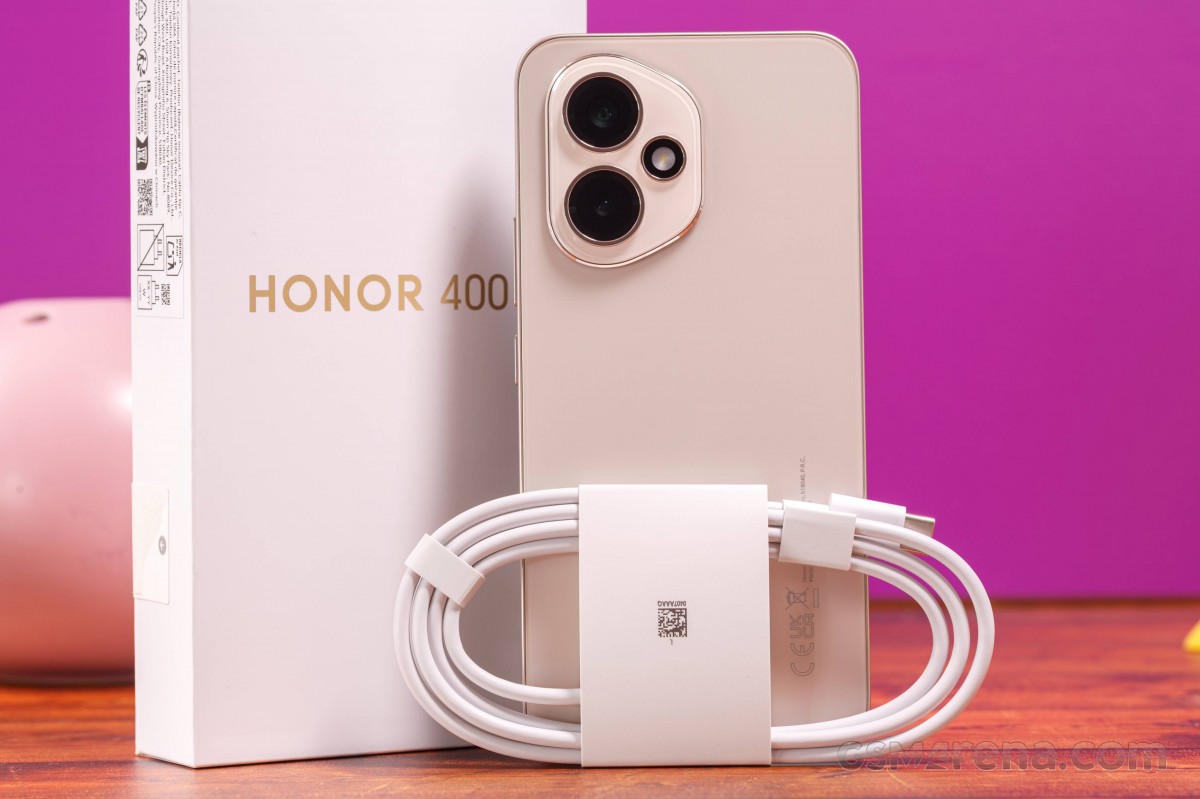 gsmarena_001-36 Honor 400 in for review