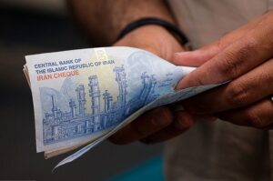 بازنشستگان منتظر پرداخت معوقات حقوق نباشند!
