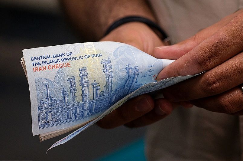 بازنشستگان منتظر پرداخت معوقات حقوق نباشند!